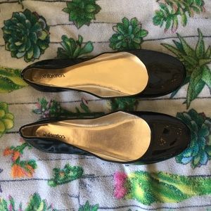 Xhilaration Black Glossy Flats🦋